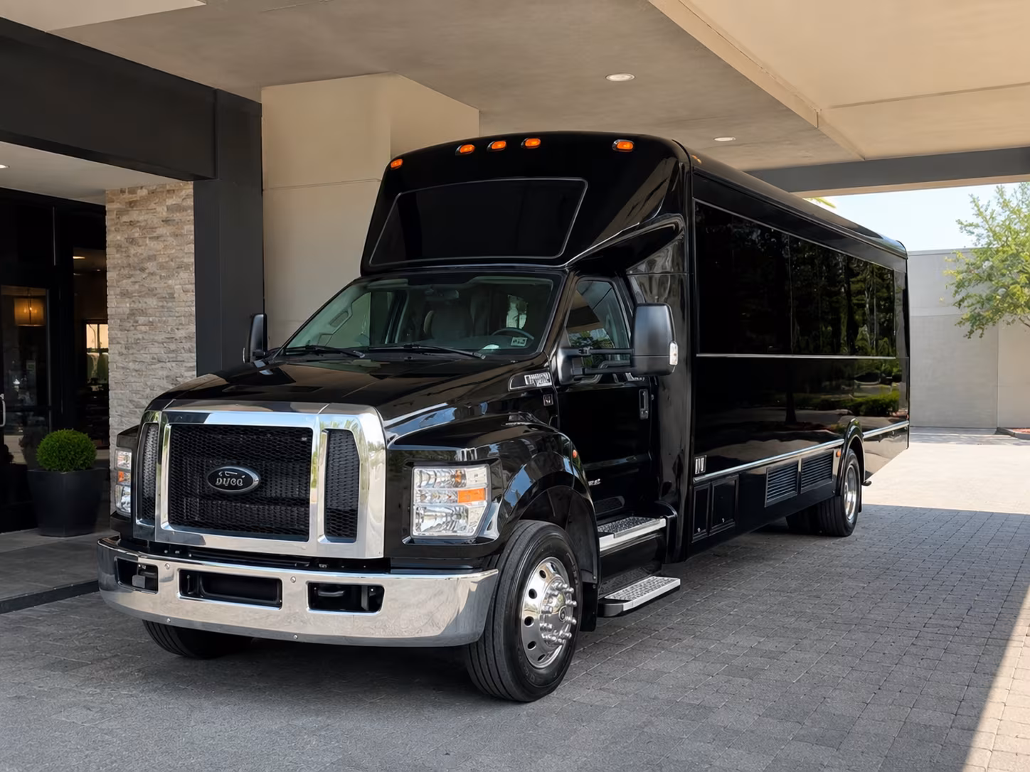 jonesboro bachelorette birthday and night out party bus rentals