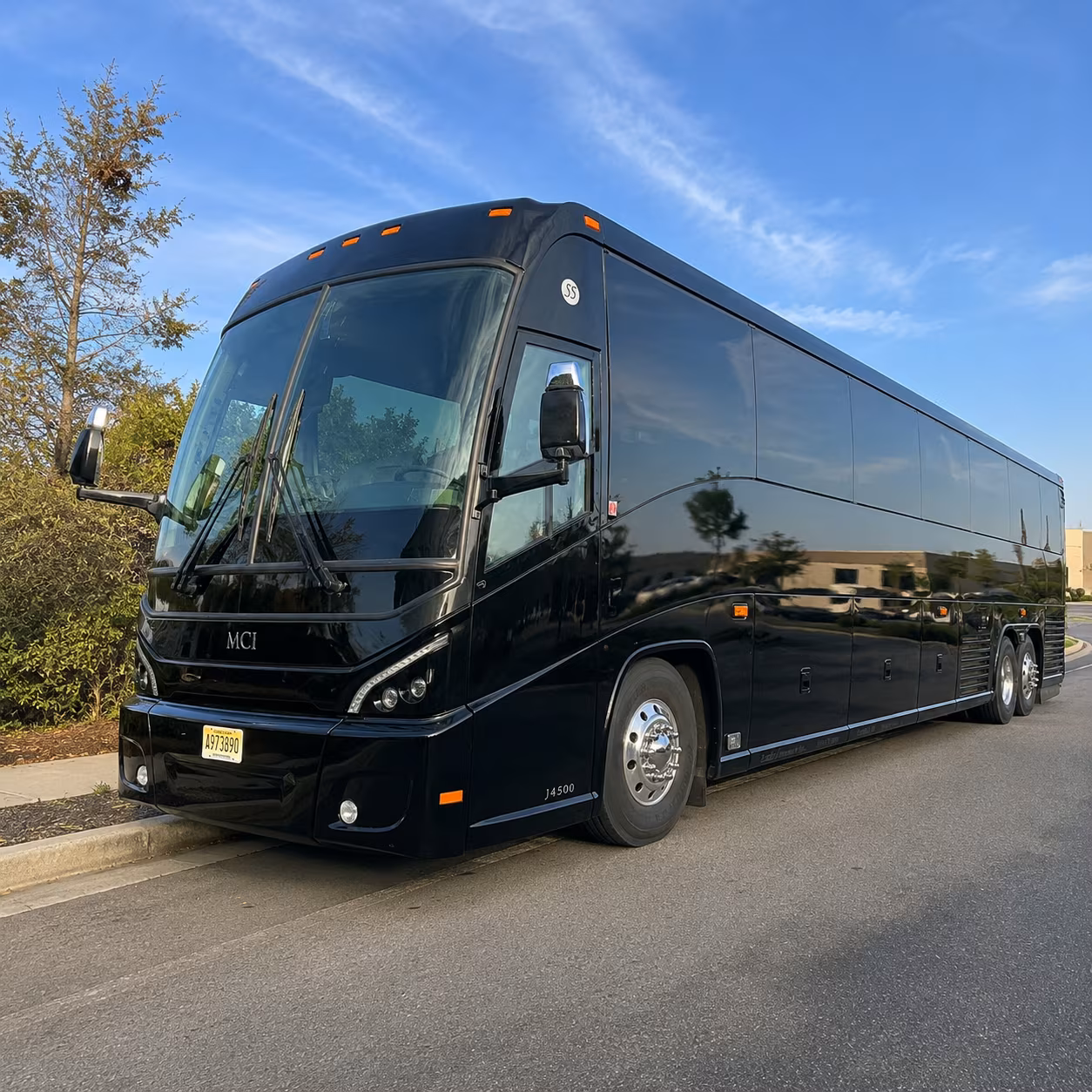 shuttle buses for asu rotc field training and government delegations in jonesboro